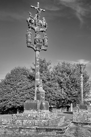 Ste marie du Menez hom   |   28  /  28    |